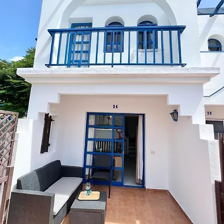 Cozy Playmar 24 شقة *